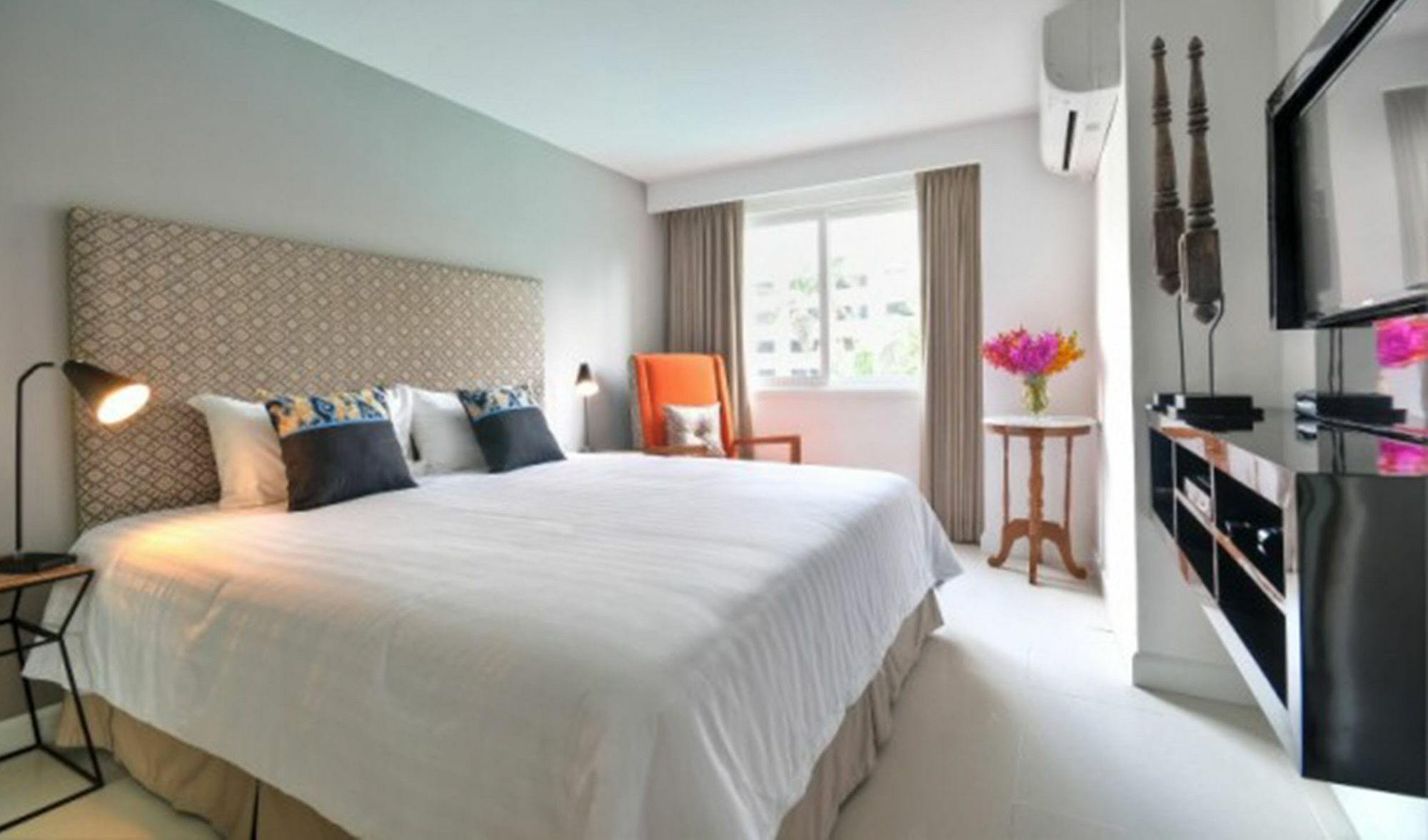 Check In Saladaeng (Adults Only) Hotel Bangkok Exterior photo